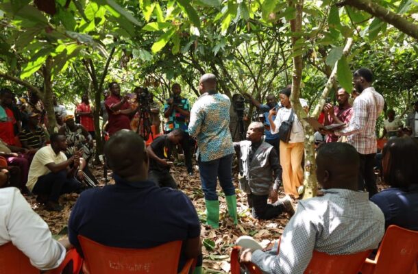Akwasi Acquah joins Minority Caucus on a tour of cocoa-growing communities in Eastern Region