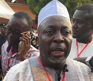 Ayawaso East by-election: Baba Jamal shares rice to voters in Nima after 3k, TV set saga