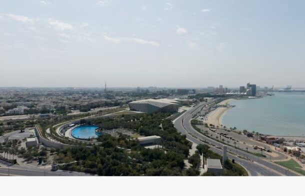 Several U.S. military aircraft crash in Kuwait as Iranian strikes continue