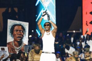 Shatta Wale re-opens EOCO Lamborghini saga; recalls ‘fraud accusation’ during Gomoa Easter Carnival performance