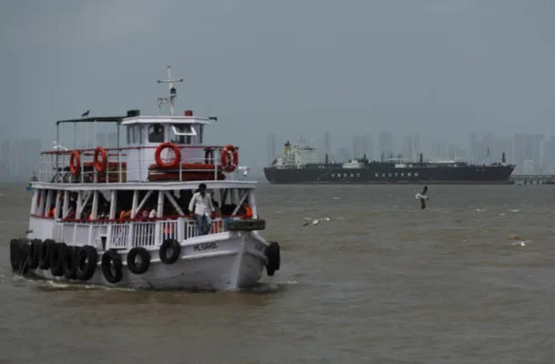 UK-led coalition warns of tough action over Strait of Hormuz closure